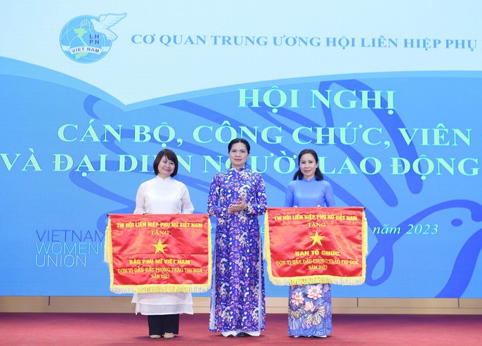 TƯ Hội LHPN Việt Nam khen thưởng tập thể, cá nhân có thành tích nổi bật năm 2023- Ảnh 3.
