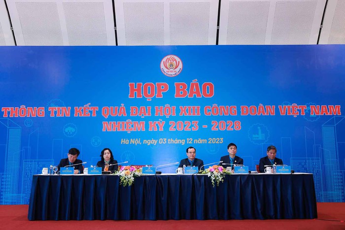 Ông Nguyễn Đình Khang tái đắc cử Chủ tịch Tổng Liên đoàn Lao động Việt Nam- Ảnh 3.