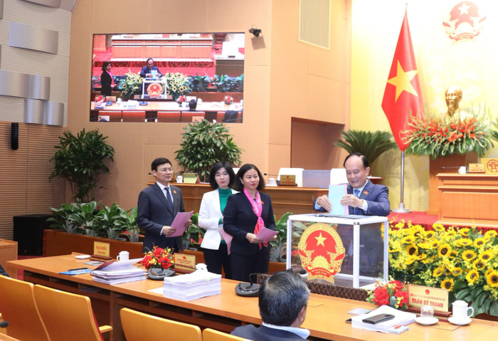 Chủ tịch Hà Nội nhận được trên 85% số phiếu tín nhiệm cao- Ảnh 1.