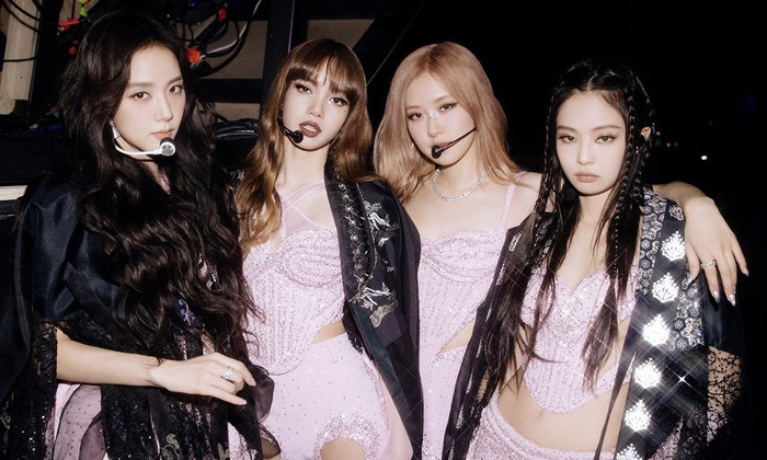 BLACKPINK tái ký hợp đồng, Yang Hyun Suk kiếm 735 tỷ VNĐ trong 1 ngày- Ảnh 2.