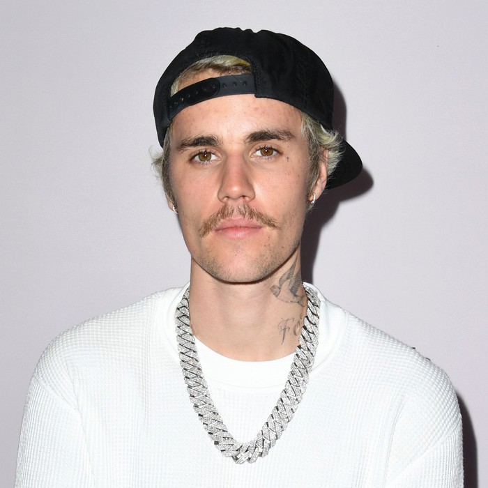 Justin Bieber Và Một Sao Nam Bị Kiện Sau Vụ Nổ Súng Kinh Hoàng Ở Los Angeles