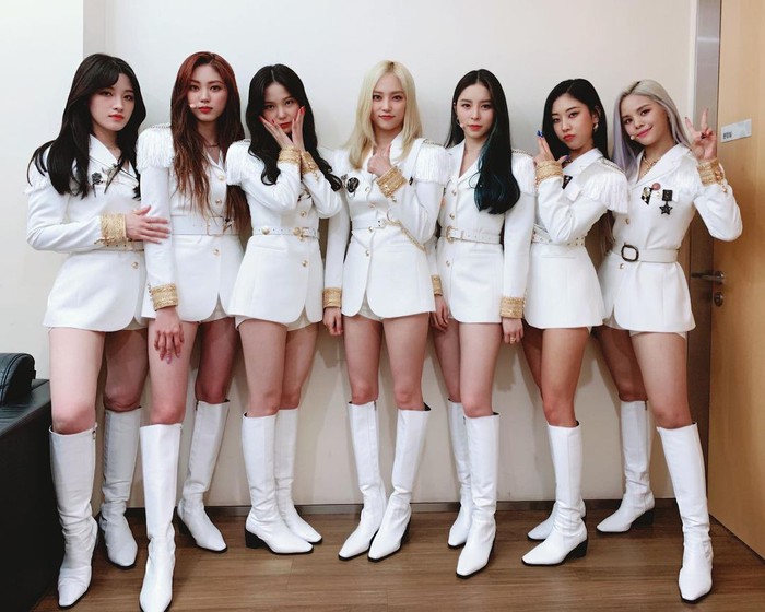 Những nhóm nhạc “sớm nở tối tàn&quot; vì công ty quản lý: MOMOLAND không gây tiếc nuối bằng “gà nhà&quot; SM, JYP - Ảnh 4.