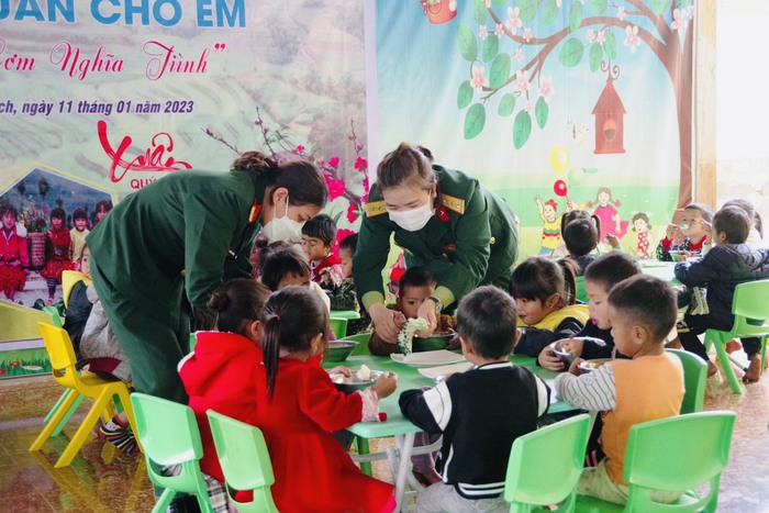 Hội Phụ nữ Bộ Chỉ huy Quân sự tỉnh Quảng Bình: Thêm niềm tin, động lực cho nhiều trẻ em mồ côi, khuyết tật - Ảnh 2.