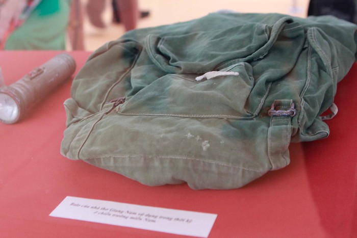 Balo của nhà thơ Giang Nam sử dụng trong thời kỳ ở chiến trường miền Nam