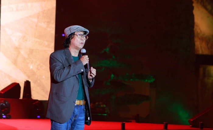 Thượng tướng Nguyễn Trọng Nghĩa: Thực tiễn đòi hỏi nhà thơ tiếp tục tham gia tích cực vào đời sống xã hội - Ảnh 7.