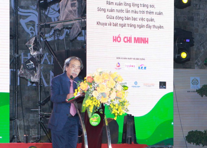 Thượng tướng Nguyễn Trọng Nghĩa: Thực tiễn đòi hỏi nhà thơ tiếp tục tham gia tích cực vào đời sống xã hội - Ảnh 3.