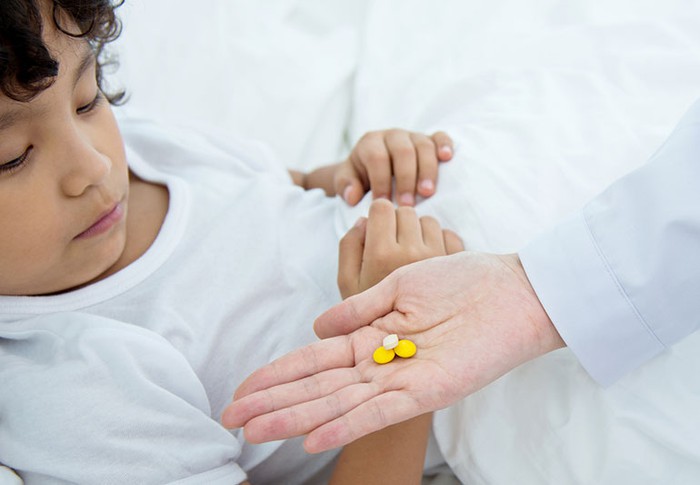 5 nhóm thuốc điều trị viêm VA ở trẻ em thường dùng - Ảnh 2.