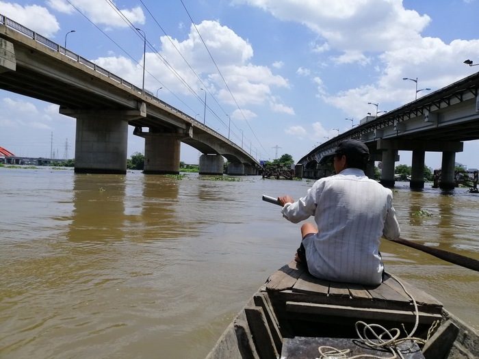 Lênh đênh mưu sinh trên sông Sài Gòn
 - Ảnh 2.