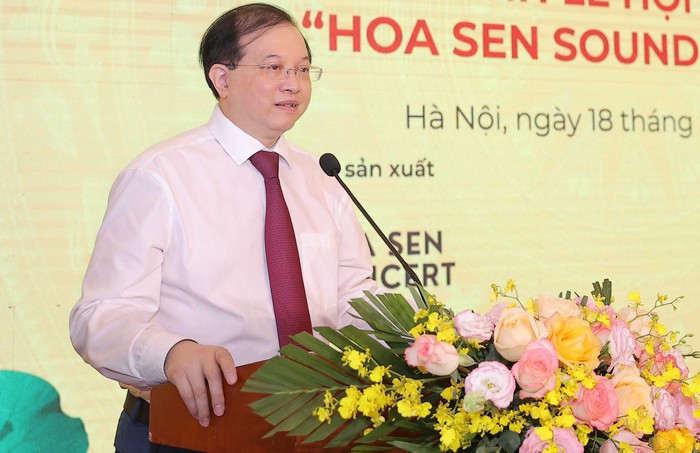 Thứ trưởng Bộ Văn hóa, Thể thao và Du lịch Tạ Quang Đông