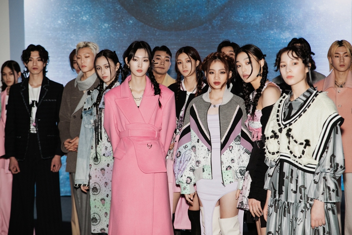 Bảo Hà là mẫu nhí Việt nhỏ tuổi nhất được diễn tại Seoul Fashion Week - Ảnh 1.