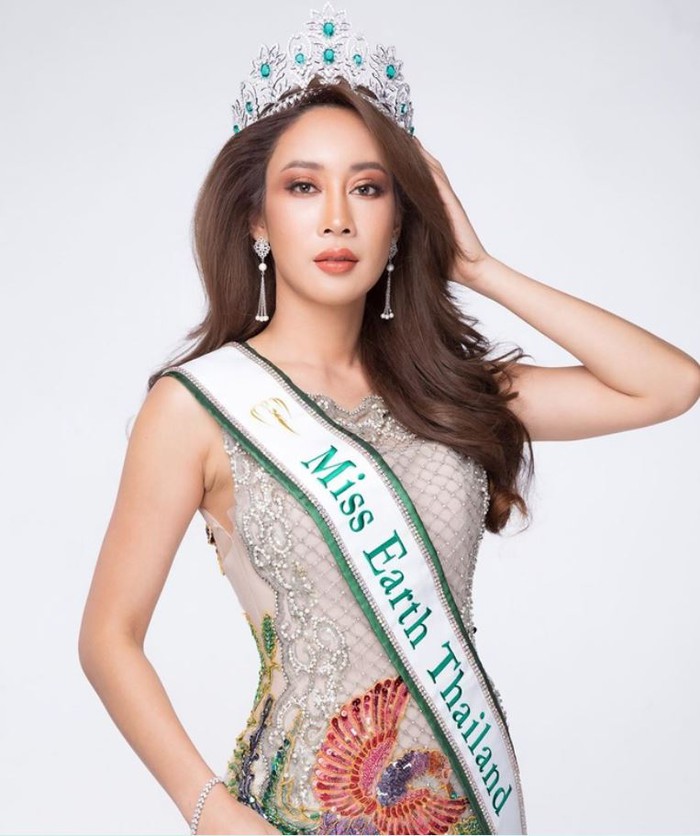 Hoa hậu thị phi nhất Thái Lan gây sốc khi tiết lộ vết sẹo đáng sợ sau phẫu thuật thẩm mỹ - Ảnh 4.
