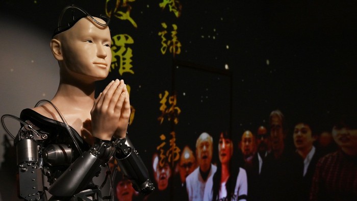 Robot sẽ thay con người thực hiện các nghi lễ tôn giáo? - Ảnh 1.