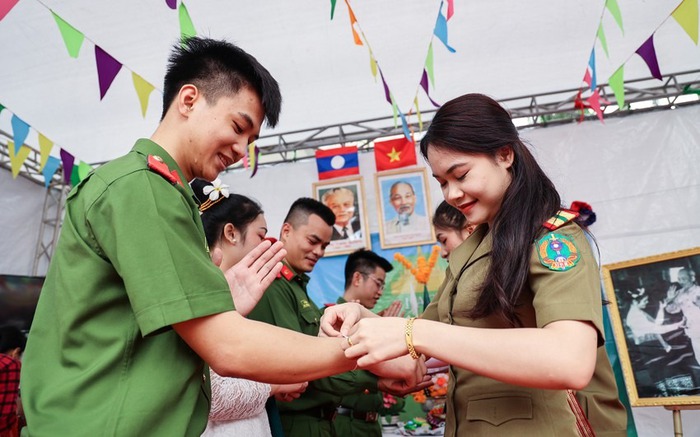 Hội trại “Tiếp lửa truyền thống” hướng đến kỷ niệm 55 năm ngày thành lập Học viện CSND - Ảnh 5.