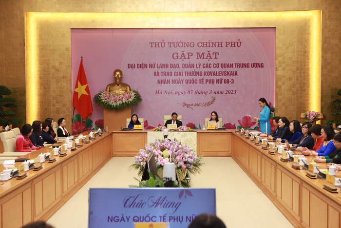 Các cấp Hội LHPN Việt Nam tích cực đổi mới phương thức hoạt động, bám sát nhiệm vụ chính trị của đất nước - Ảnh 3.