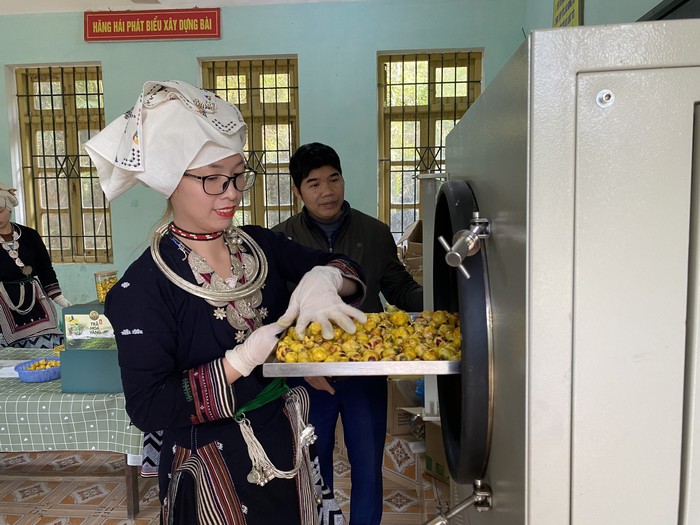 Người đẹp Hợp tác xã Bắc Kạn nỗ lực đưa sản phẩm trà hoa vàng Nghĩa Tá ra thị trường - Ảnh 4.