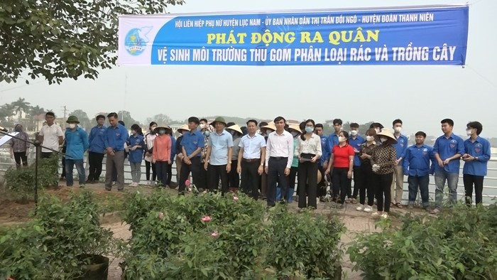 Hội LHPN huyện Lục Nam, Bắc Giang: Trồng mới cây xanh, thi đua xây dựng huyện nông thôn mới - Ảnh 1.