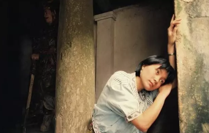 Nữ diễn viên Vbiz vừa bị bắt: Từng là thần tượng đời đầu của màn ảnh nhỏ Việt Nam - Ảnh 1.