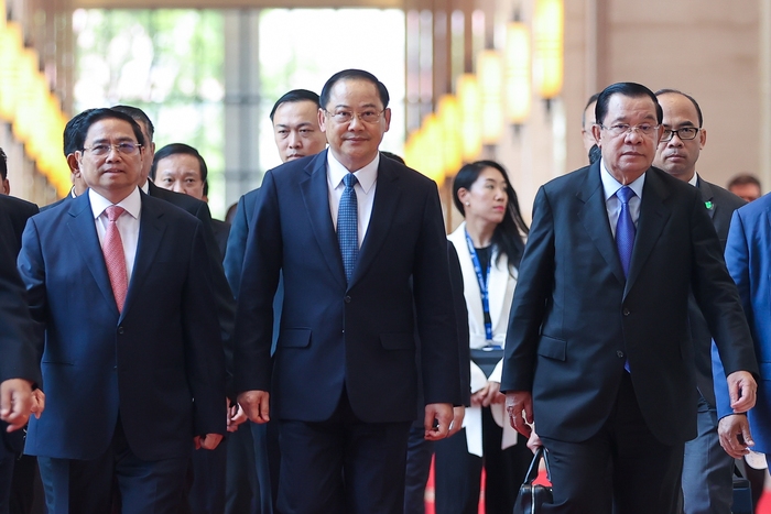 Thủ tướng kết thúc tốt đẹp chuyến công tác tham dự Hội nghị Cấp cao Ủy hội sông Mekong quốc tế - Ảnh 3.