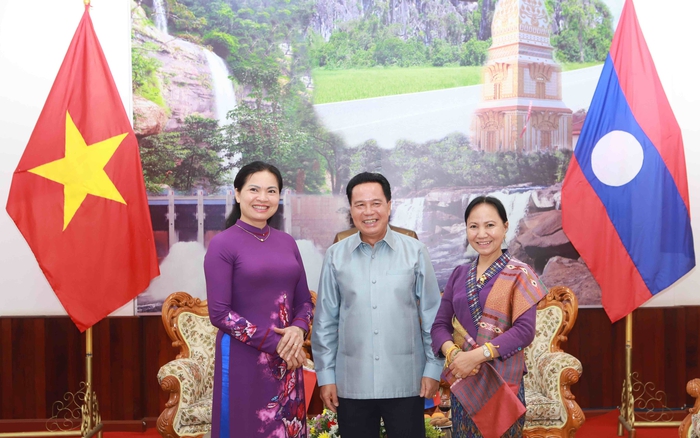 Đoàn cấp cao Hội LHPN Việt Nam hoàn thành chuyến thăm tốt đẹp CHDCND Lào - Ảnh 1.