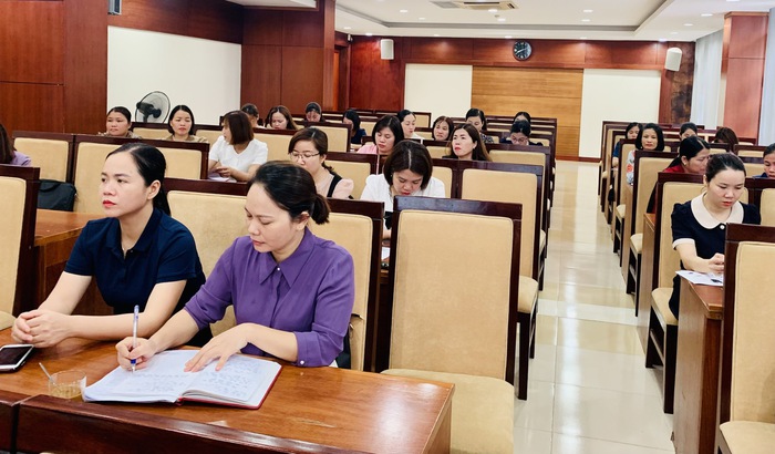Hội LHPN tỉnh Phú Thọ: Tiếp tục tổ chức tập huấn Dự án 8 - Ảnh 2.