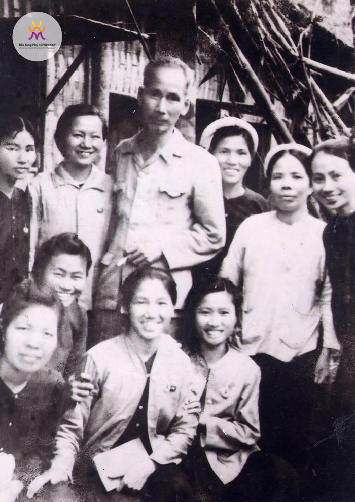 Bác Hồ trong ký ức cán bộ Hội Liên hiệp Phụ nữ Việt Nam - Ảnh 2.