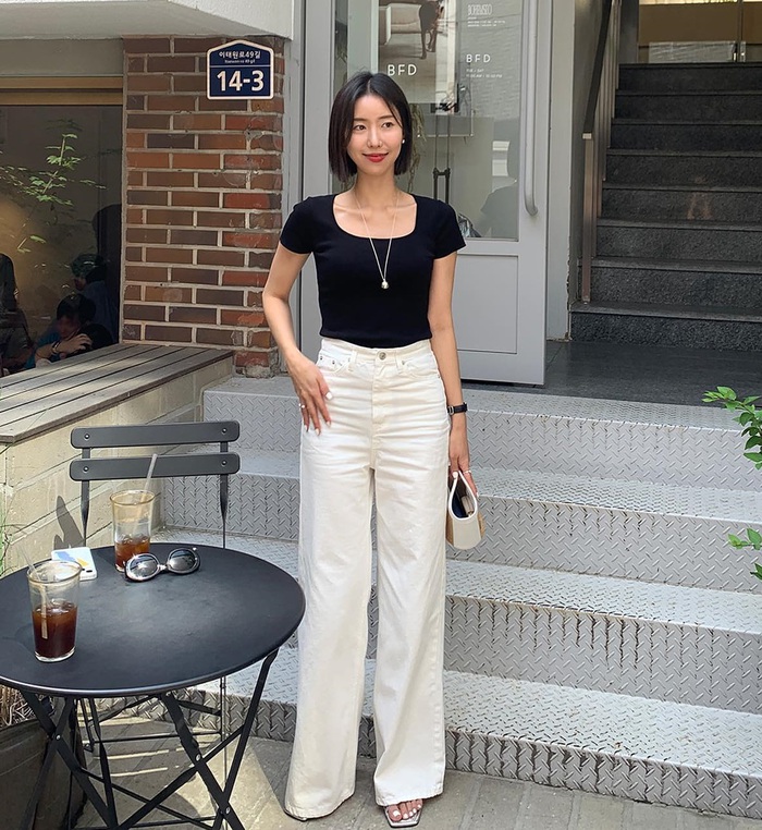 Diện áo thun và quần jeans sành điệu như Hoa hậu Phương Khánh với 10 công thức - Ảnh 2.