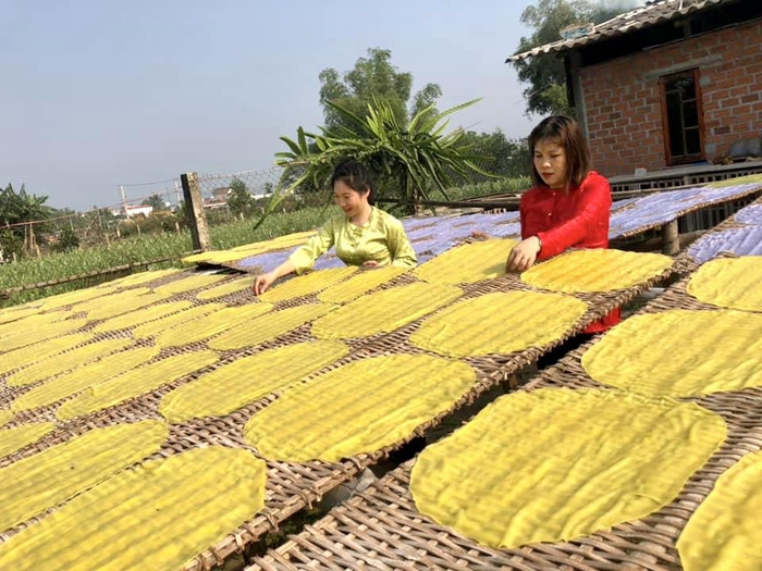 Hiệu quả từ mô hình “Tổ liên kết sản xuất bún, bánh phở” An Phong - Ảnh 4.