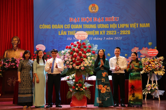 4 nhiệm vụ trọng tâm của Công đoàn Trung ương Hội LHPN Việt Nam nhiệm kỳ 2018-2023 - Ảnh 2.