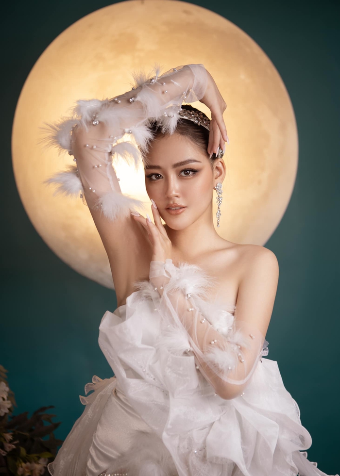 Sắc vóc và thông tin của người đẹp kế nhiệm Kim Duyên thi Hoa hậu Siêu quốc gia 2023  - Ảnh 3.