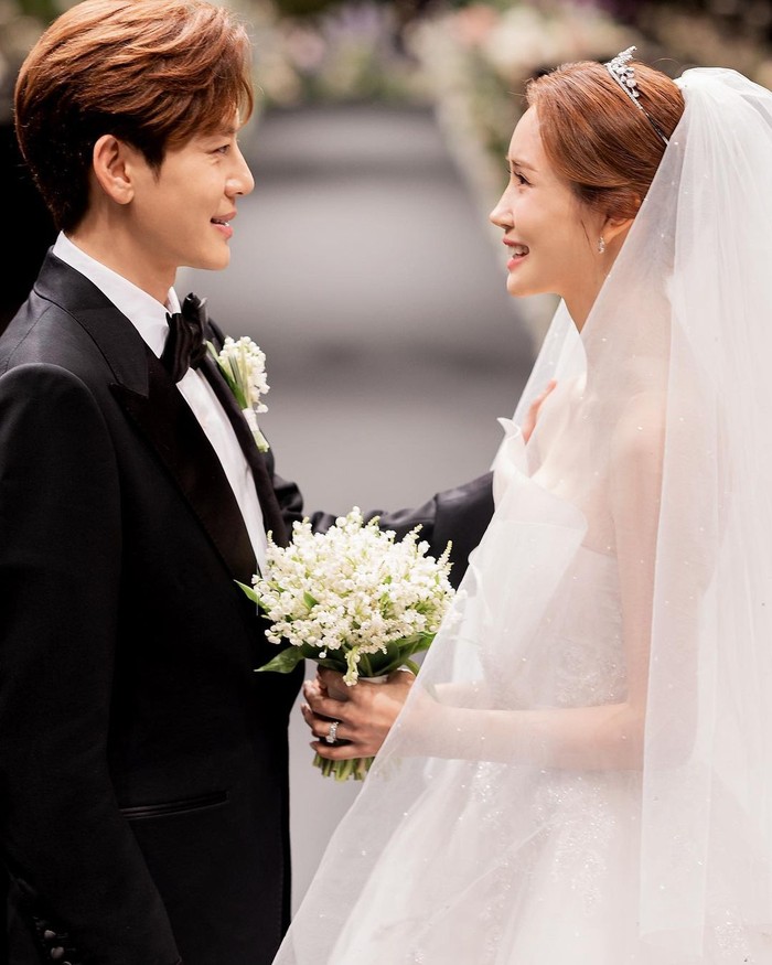 Lee Da Hae - Se7en công bố loạt ảnh trong hôn lễ đẹp như mơ - Ảnh 4.
