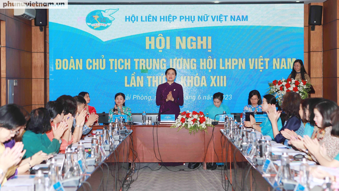 Hội nghị Đoàn Chủ tịch TƯ Hội cho ý kiến các nội dung trình tại Hội nghị lần thứ 4, Ban Chấp hành TƯ Hội LHPN Việt Nam (khóa XIII) - Ảnh 1.