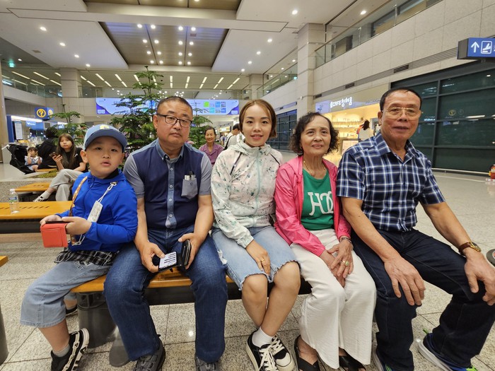Niềm vui hội ngộ cùng gia đình của các cô dâu Việt trên đất nước Hàn Quốc - Ảnh 3.
