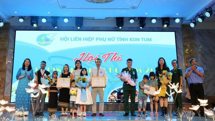 Hội LHPN Kon Tum tổ chức Hội thi Gia đình hạnh phúc cấp tỉnh năm 2023 - Ảnh 1.