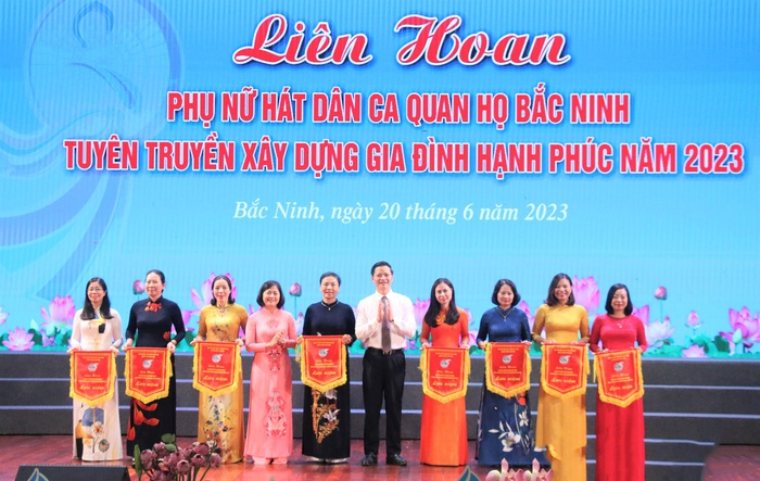 Bắc Ninh: Nâng cao nhận thức phòng chống bạo lực gia đình cho hội viên, phụ nữ  - Ảnh 3.