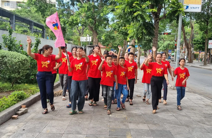 Thanh Hoá: Tôn vinh các cặp mẹ - con đỡ đầu tiêu biểu - Ảnh 9.