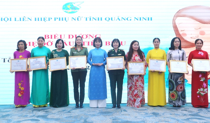 Hội LHPN tỉnh Quảng Ninh Lan tỏa ý nghĩa nhân văn của chương trình &quot;Mẹ đỡ đầu&quot; - Ảnh 1.