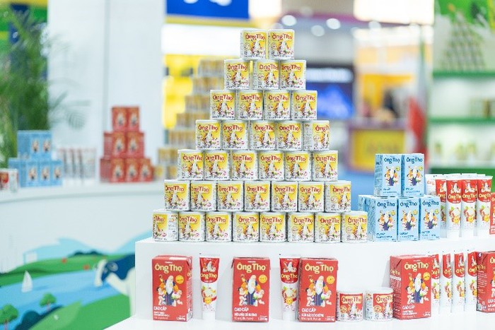 Sữa đặc ông Thọ (Vinamilk) tạo ấn tượng tại hội chợ Quảng Châu, Trung Quốc - Ảnh 4.