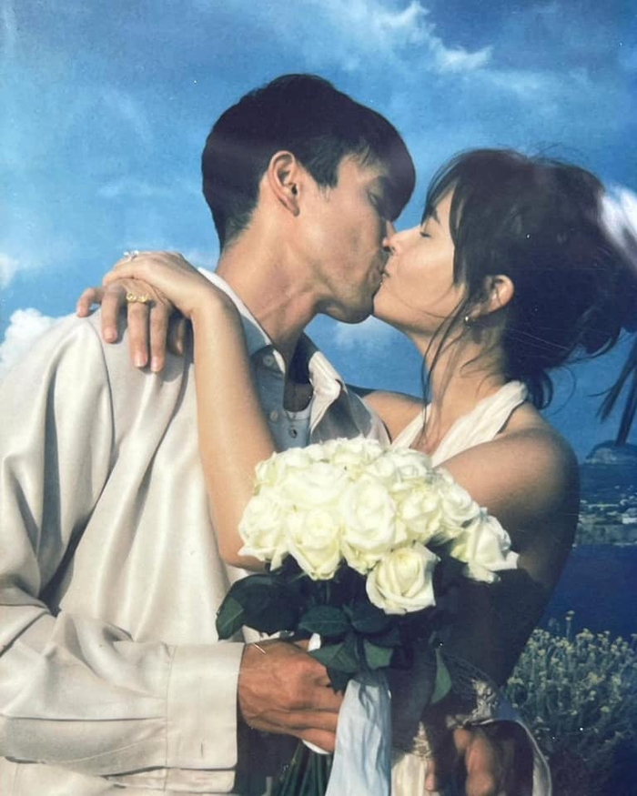 Nadech Kugimiya cầu hôn thành công Yaya Urassaya sau 11 năm yêu - Ảnh 3.
