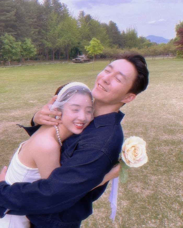 Nam diễn viên tổ chức hôn lễ với bạn gái kém 18 tuổi được mệnh danh bản sao Jungkook (BTS)  - Ảnh 1.