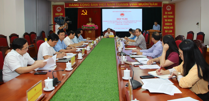 Hội nghị Giao ban công tác dân vận của MTTQ Việt Nam, các tổ chức chính trị - xã hội ở trung ương 6 tháng đầu năm 2023 - Ảnh 4.