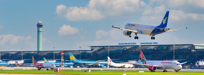 Khách nội địa giảm, thị trường hàng không vẫn tăng 50% - Ảnh 1.