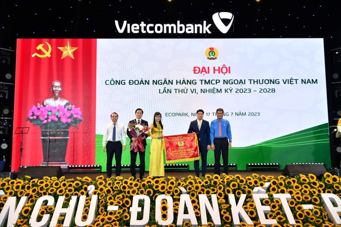 Đại hội Công đoàn Vietcombank lần thứ VI, nhiệm kỳ 2023 - 2028 thành công tốt đẹp - Ảnh 3.