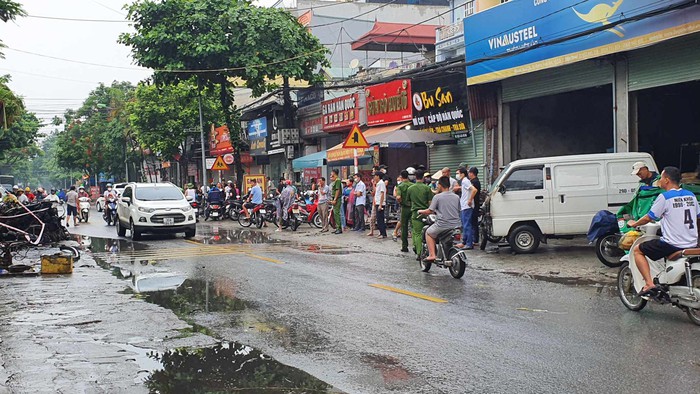 Hiện trường vụ cháy nhà ở kết hợp kinh doanh khiến 3 người tử vong - Ảnh 6.