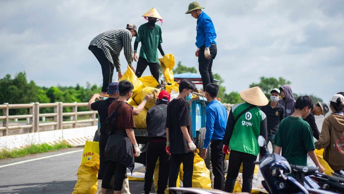 Cô nữ sinh tích cực với hoạt động bảo vệ môi trường - Ảnh 2.