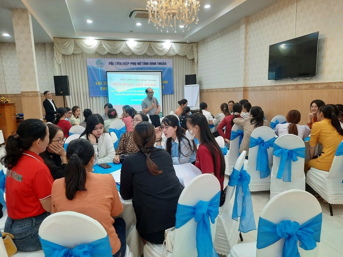 Bình Thuận: Tập huấn xây dựng và lập kế hoạch kinh doanh cho phụ nữ khởi nghiệp - Ảnh 1.