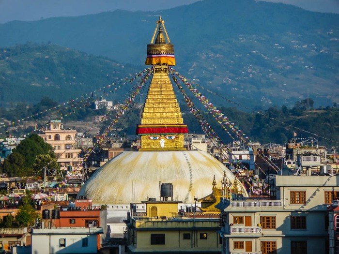 Bảo tháp Boudhanath: Biểu tượng của tâm linh, văn hóa và di sản ở Nepal - Ảnh 4.