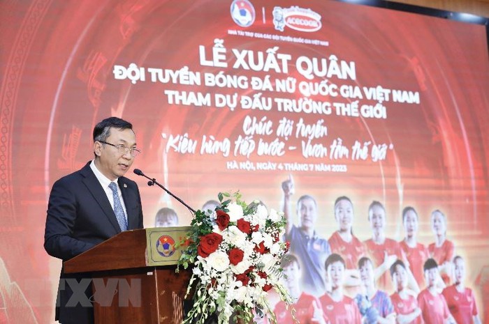 Đội tuyển bóng đá nữ Việt Nam xuất quân dự World Cup 2023 - Ảnh 1.