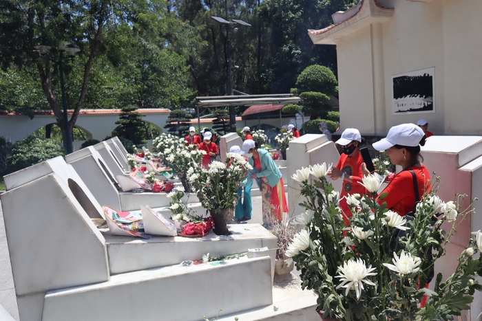 Ngày 24/7: Lễ giỗ 55 năm ngày hy sinh của 10 nữ Anh hùng liệt sĩ tại Ngã ba Đồng Lộc  - Ảnh 2.