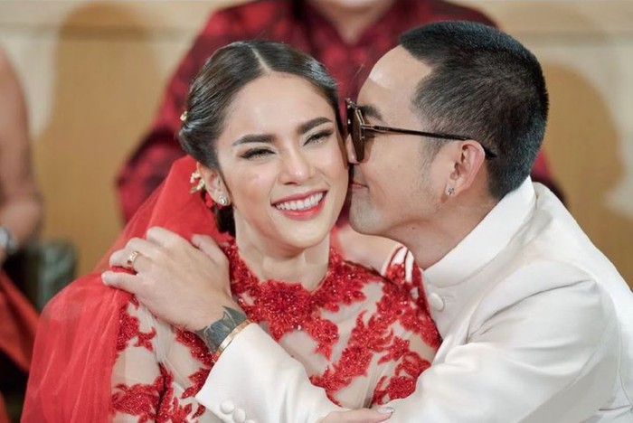 Mỹ nhân nổi tiếng Thái Lan chính thức ly hôn chồng doanh nhân, xót xa khi nhắc đến con gái nhỏ - Ảnh 1.