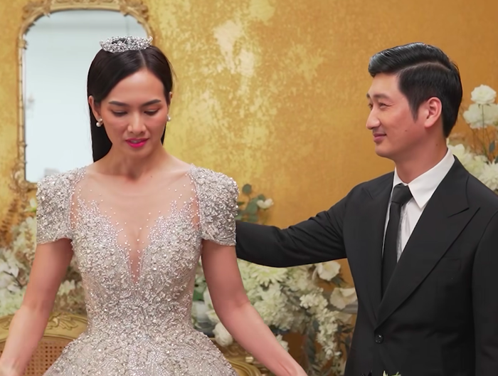 Ngọc Quỳnh mang giày độn khi quay cảnh đám cưới với Anh Thư  - Ảnh 1.